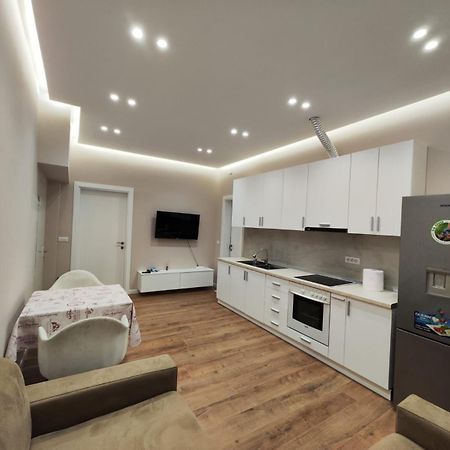 Pandora'S Box Apartament Tirana Kültér fotó